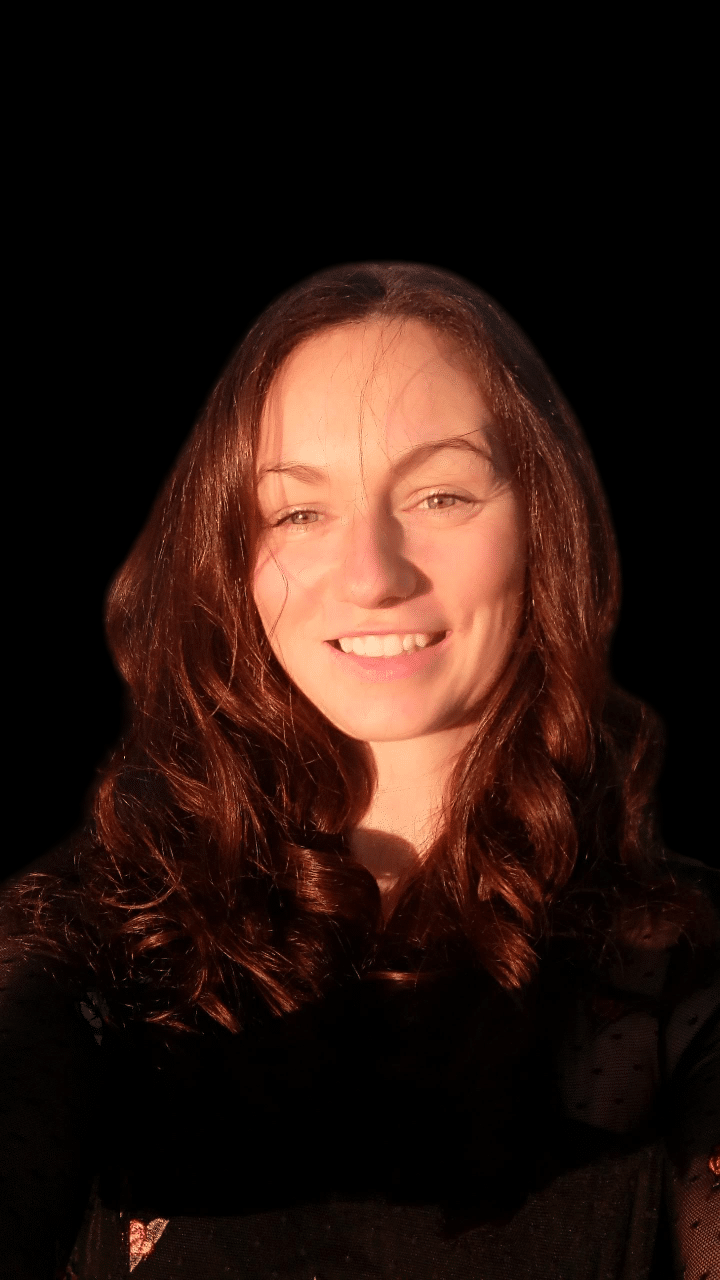 Aisling Miklis Headshot Isacs